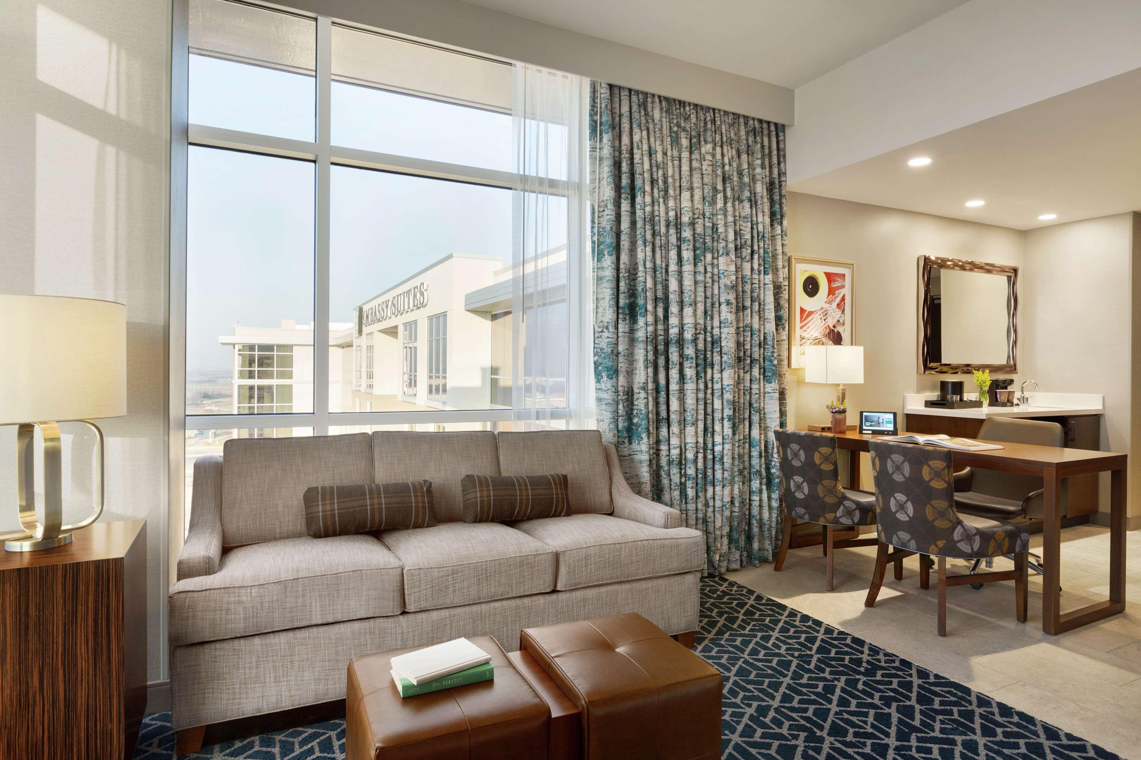 Embassy By Hilton Convention Center 4* Denton